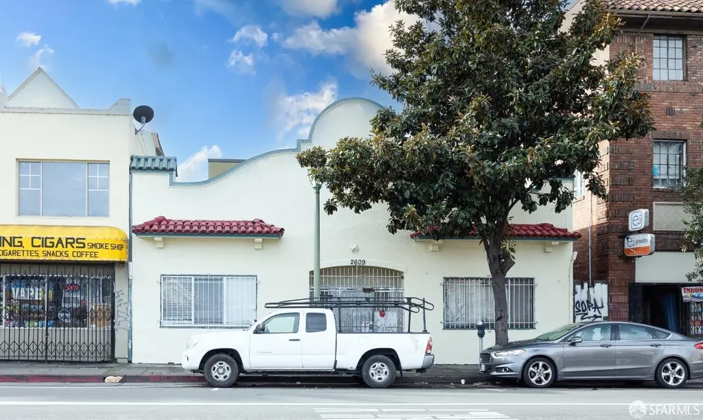2609 International Blvd