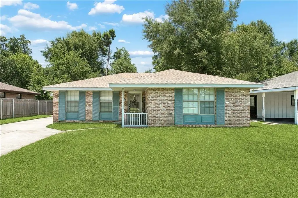 412 Markham Dr