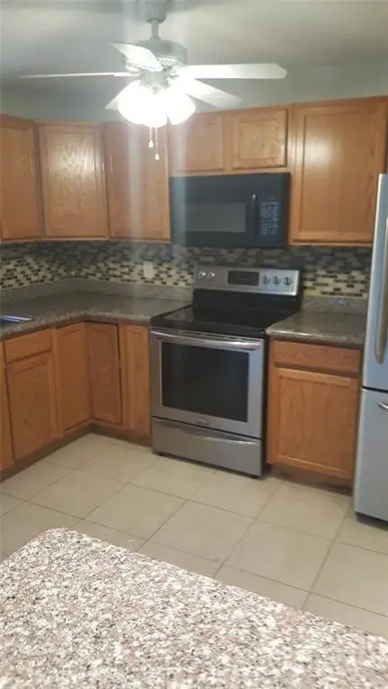 180 NE 12th Ave Unit 17a