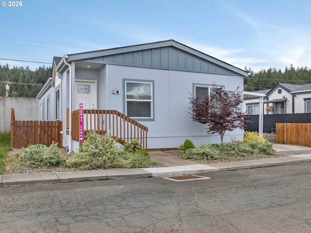 10701 SE Hwy 212 Unit WL 1