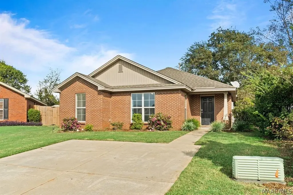 740 Buena Vista Loop