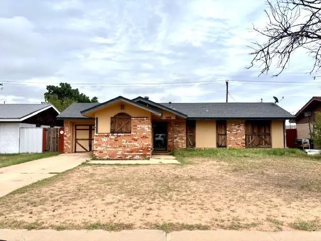 3705 La Junta
