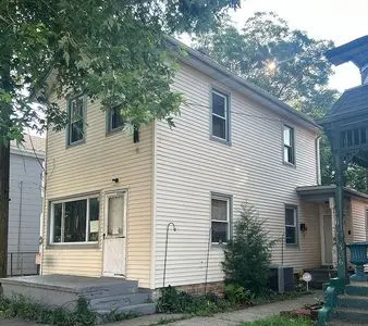 310 N 6th St