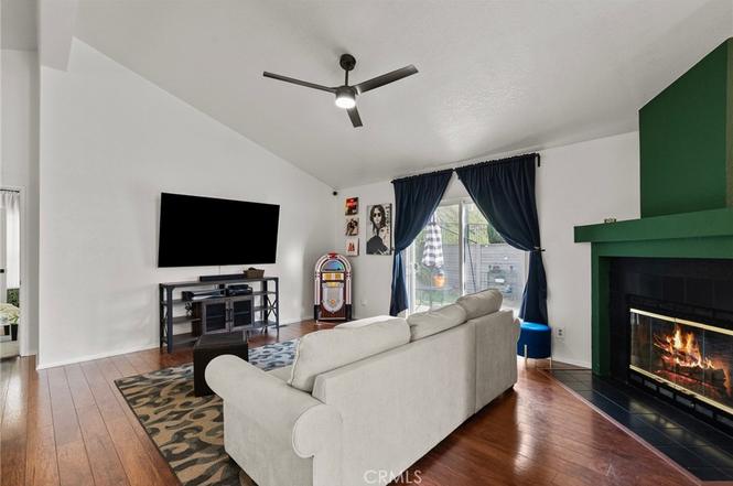20095 Shadow Island Dr