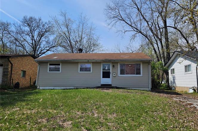 10117 Royal Dr