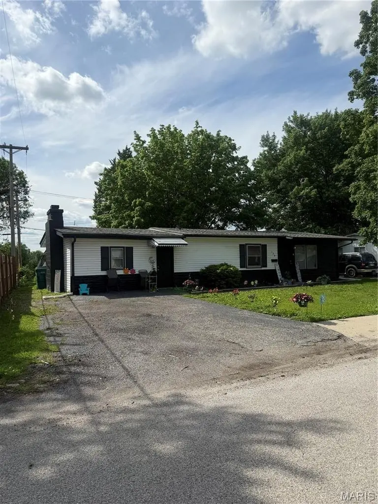 129 Saint Thomas Ln