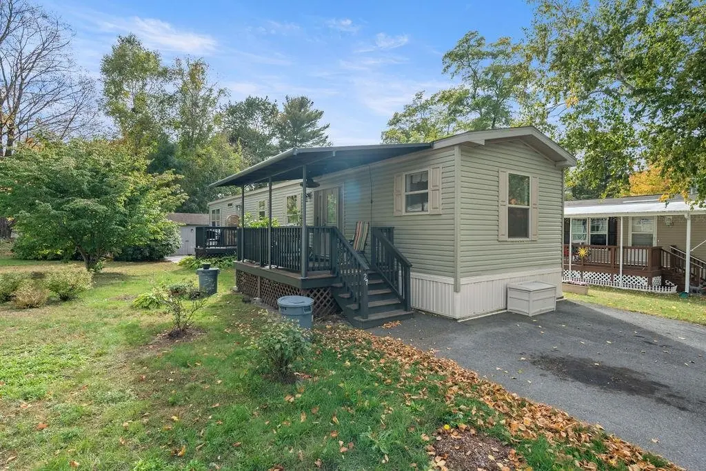 27 Hayes Park