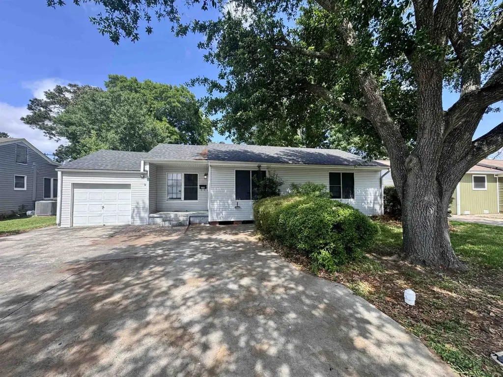 3110 Boyd Ave