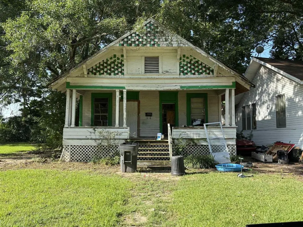 235 Vine St