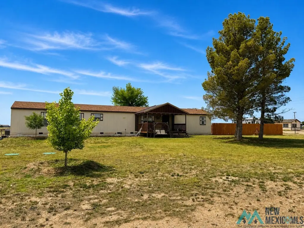135 E Cottonwood Rd
