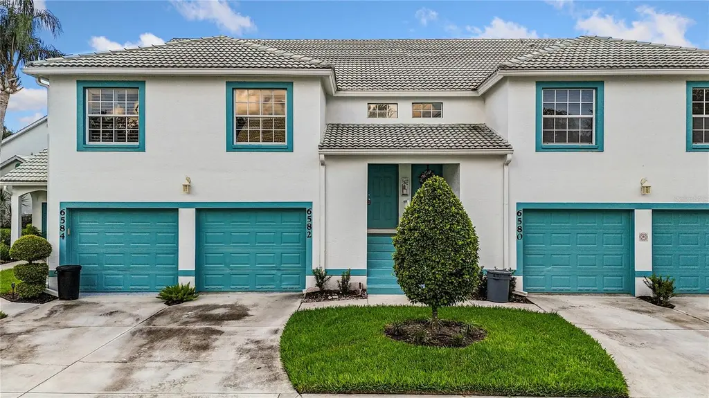 6582 Fairway Gardens Dr #6582