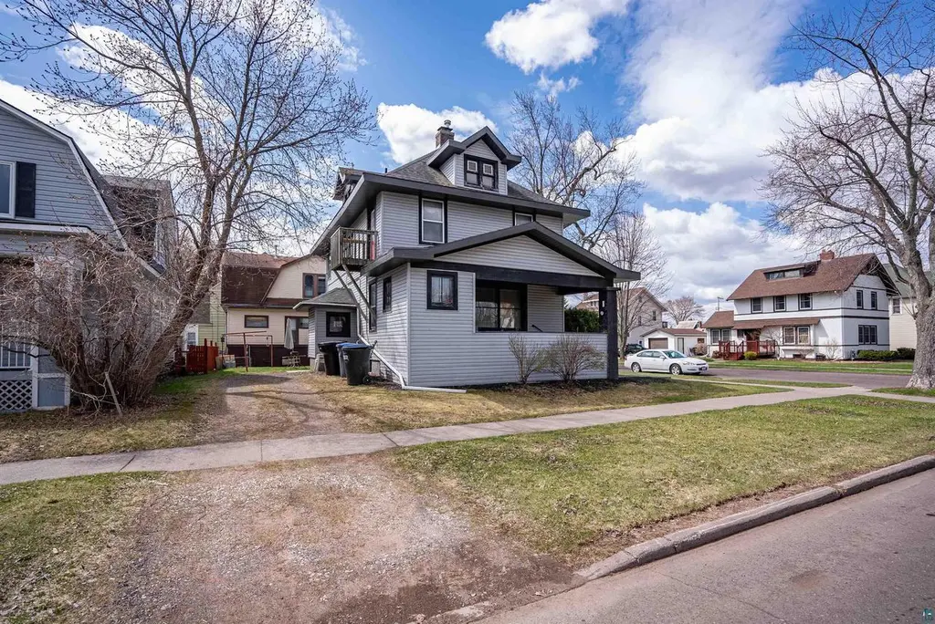 2202 Ogden Ave