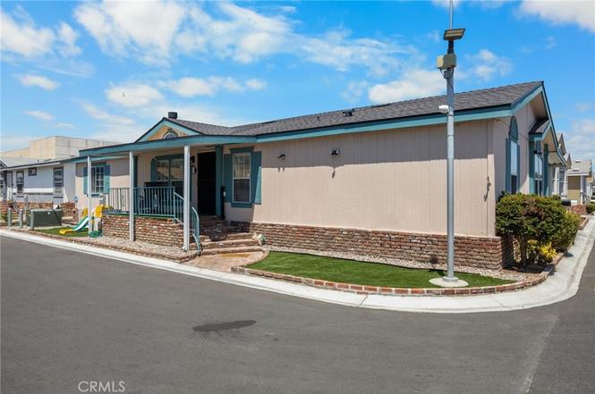 19127 Pioneer Blvd #63