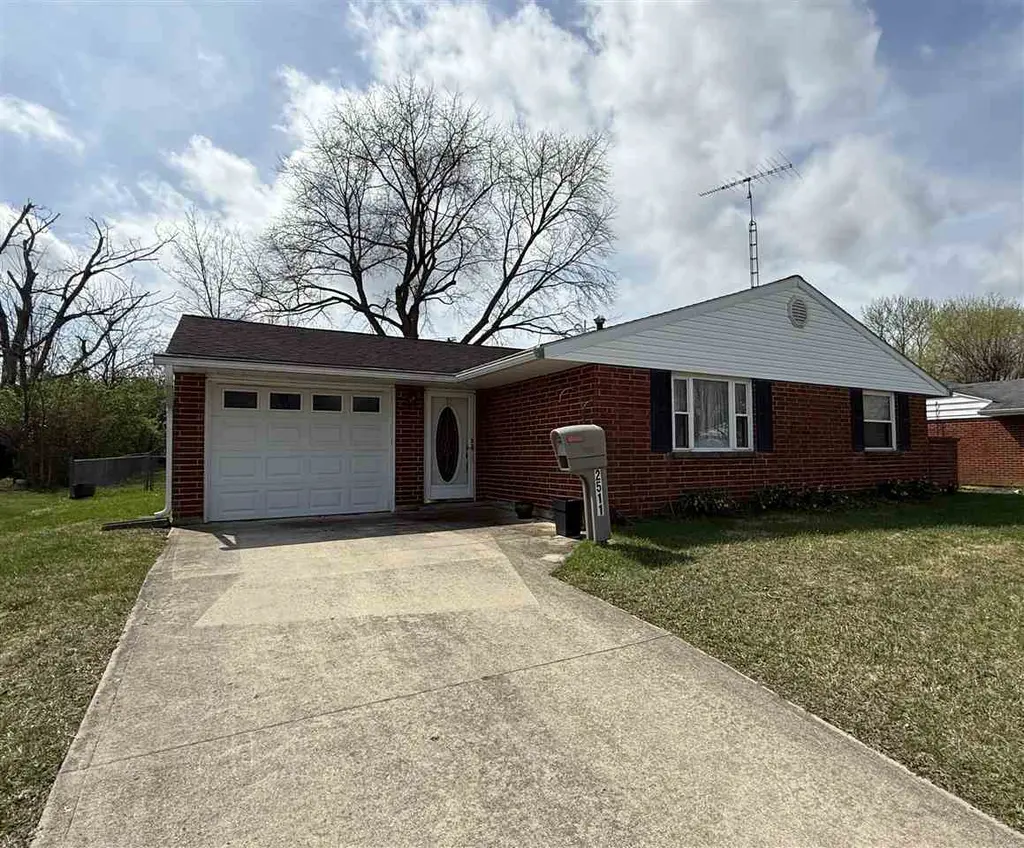 2511 Richwood Dr