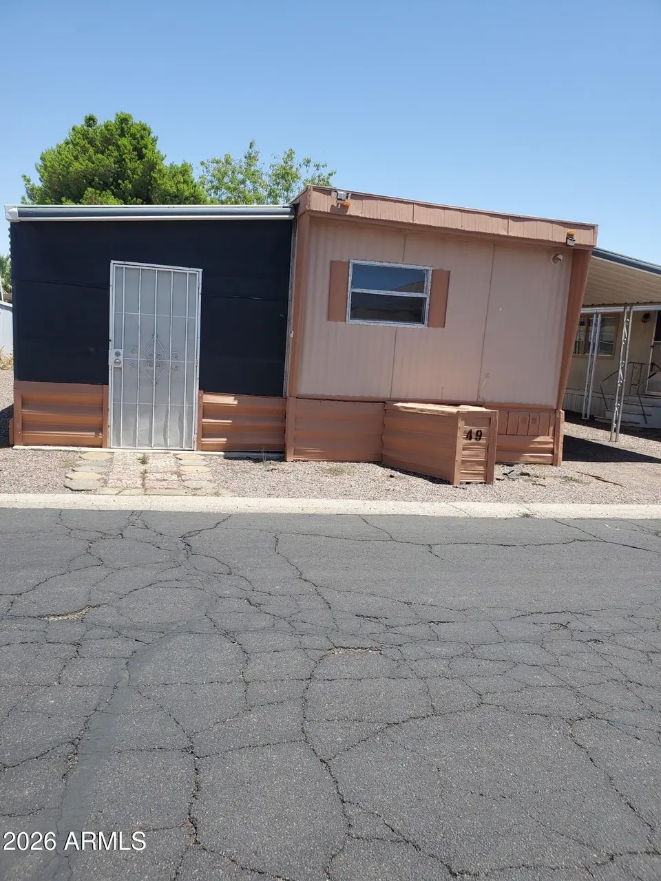 5747 W Missouri Ave #49