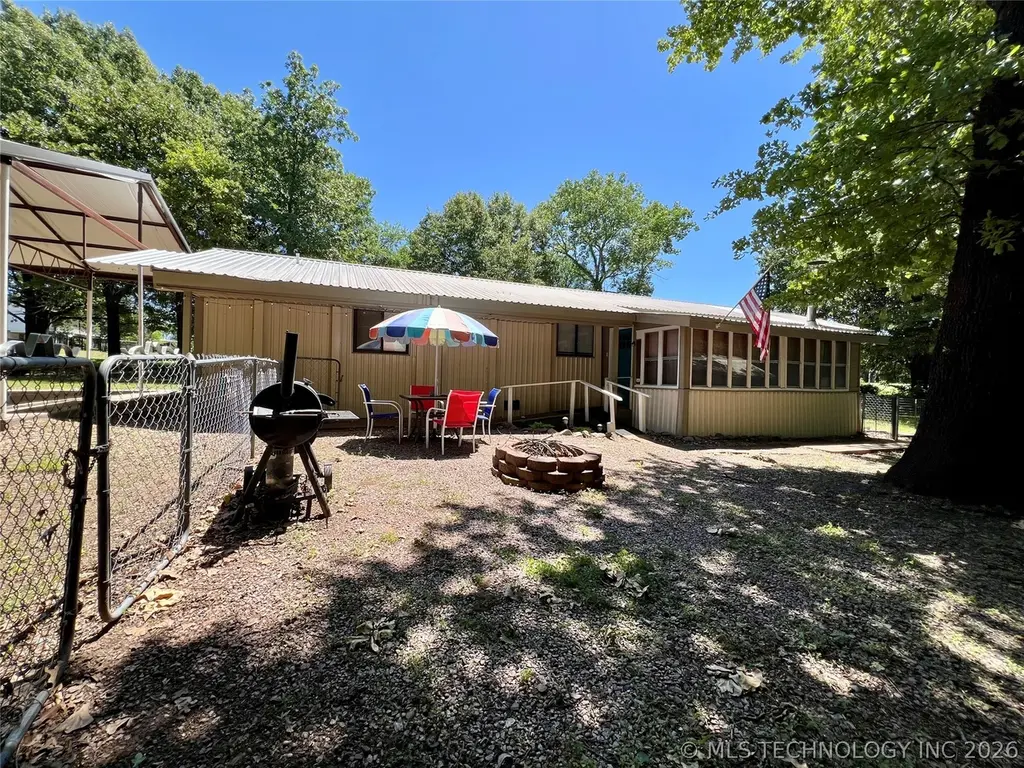 13297 Meadowlark Ln