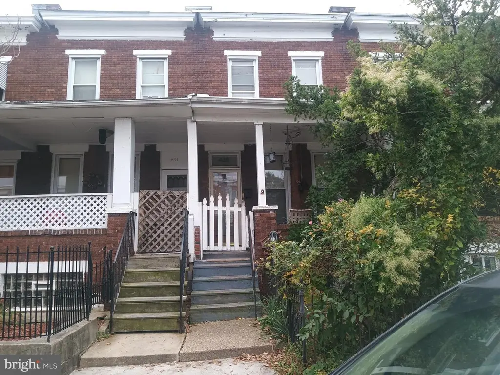 429 Ilchester Ave