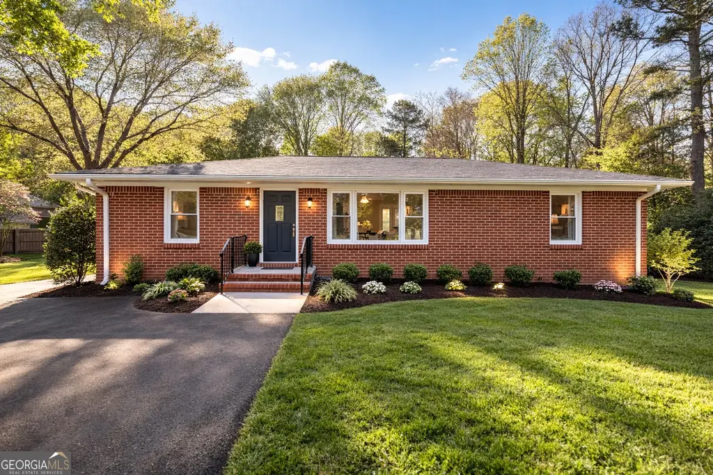 73 Cade St