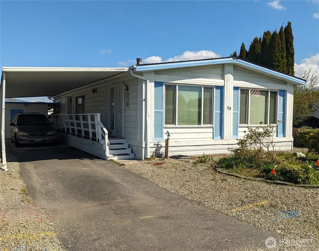 2725 E Fir St #50