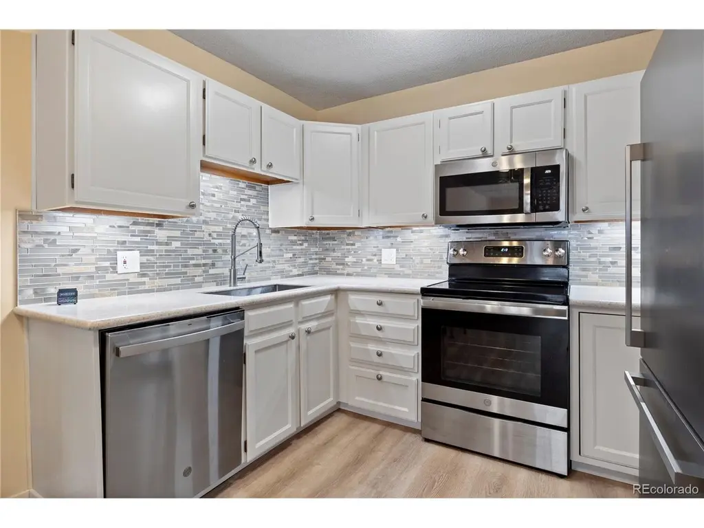 3022 S Wheeling Way Unit 207-311