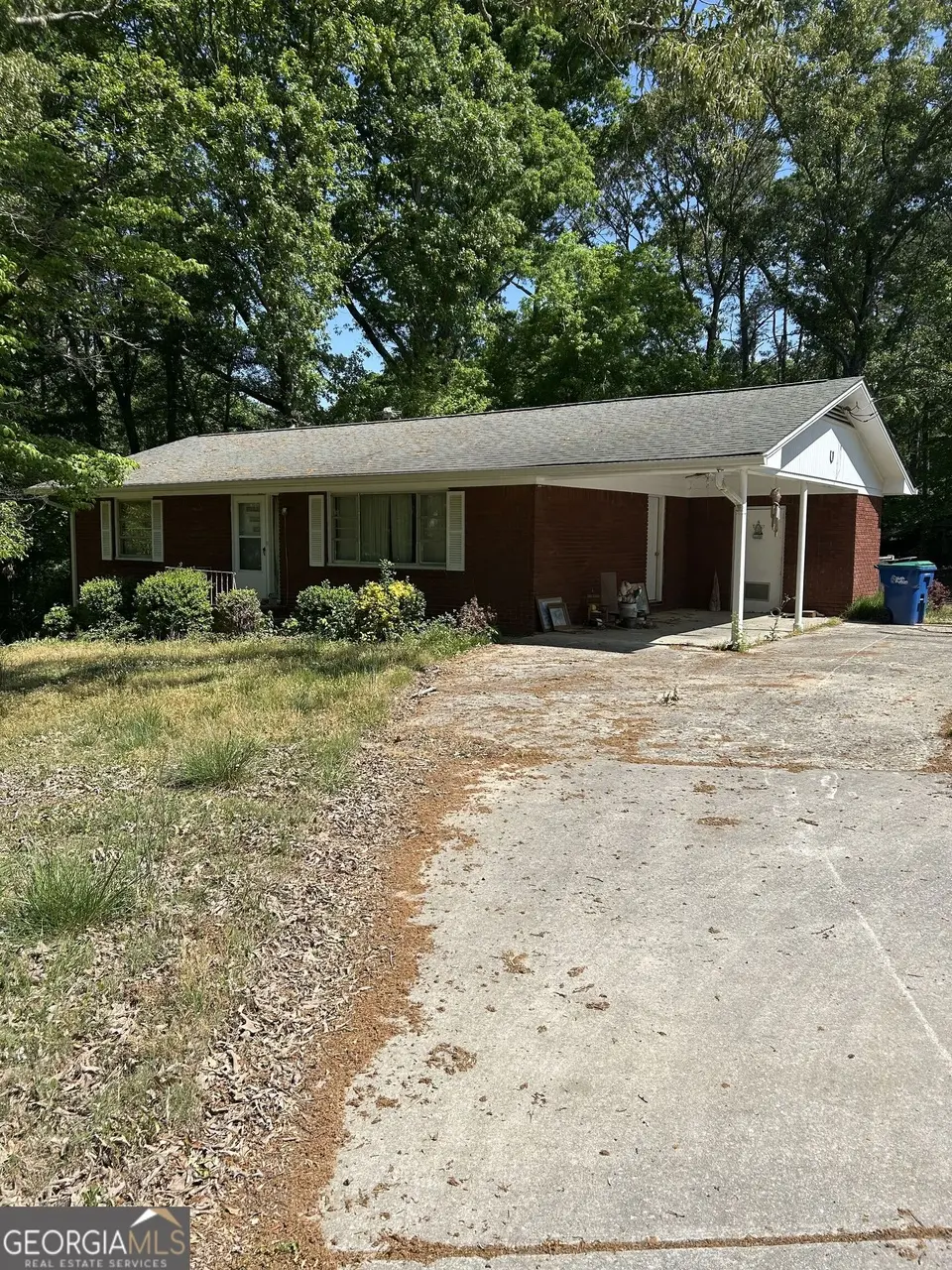 8475 Campbellton Fairburn Rd