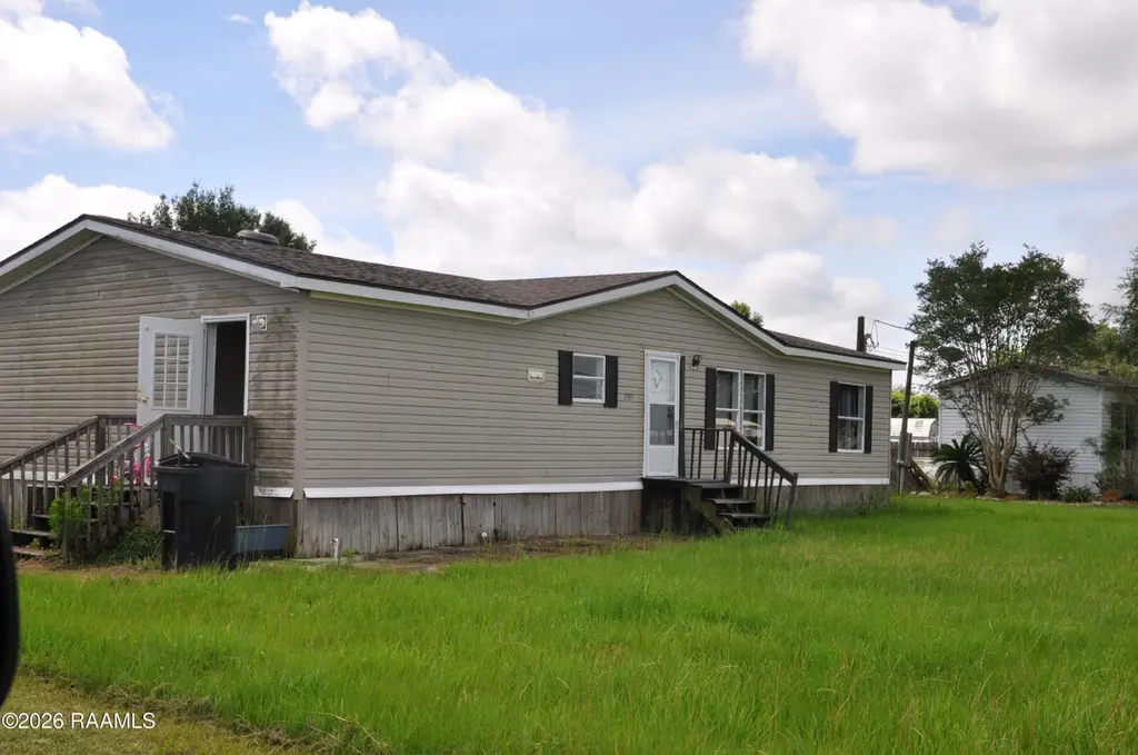 2515 Fieldview Dr