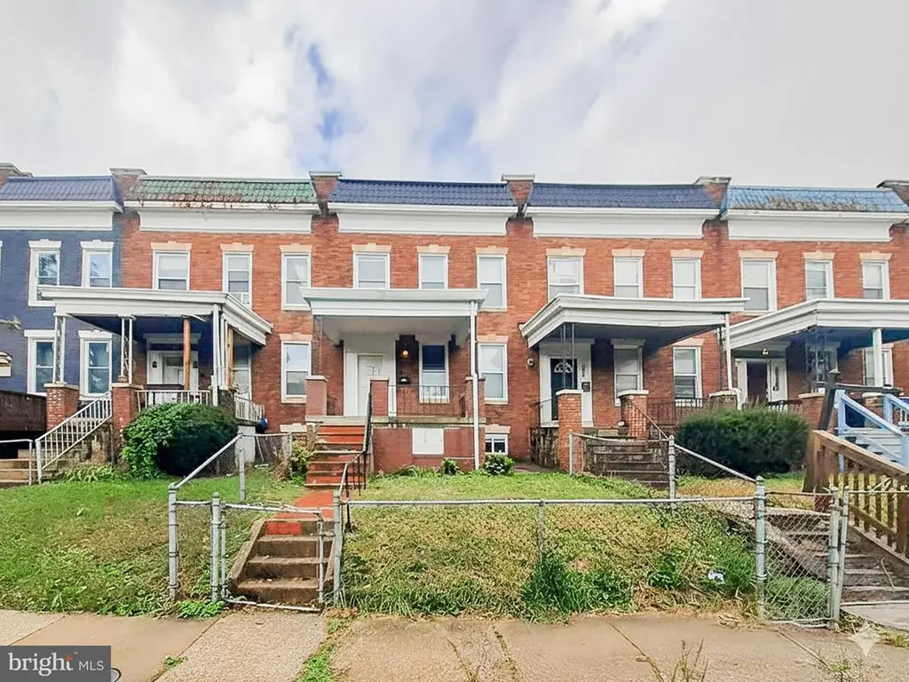 304 Lyndhurst St