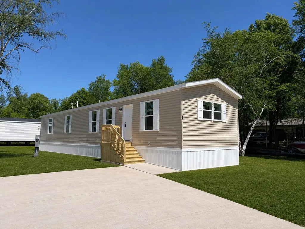 2136-20 1/8th Avenue Site #47