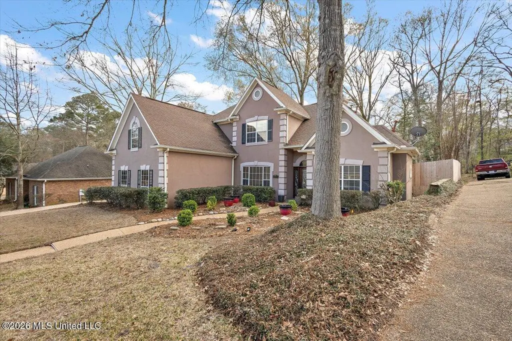 225 Northbay Dr