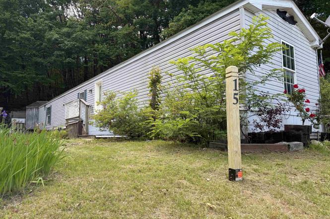 15 Trail St