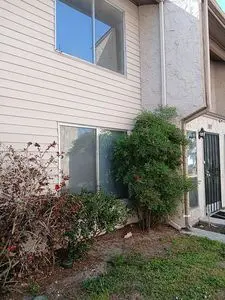 2013 Whitby Dr