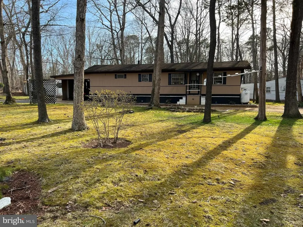 6311 Magnolia Dr