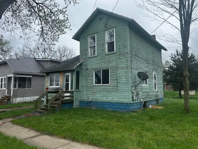93 Webber St