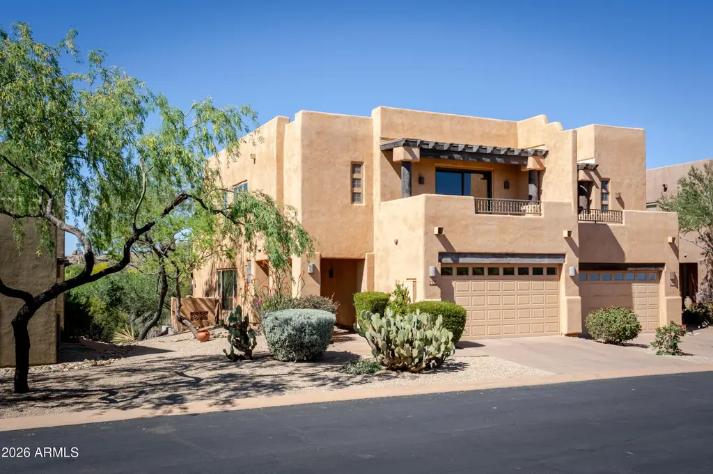 10230 E White Feather Ln