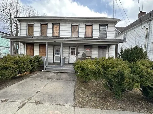 242 Wahconah St