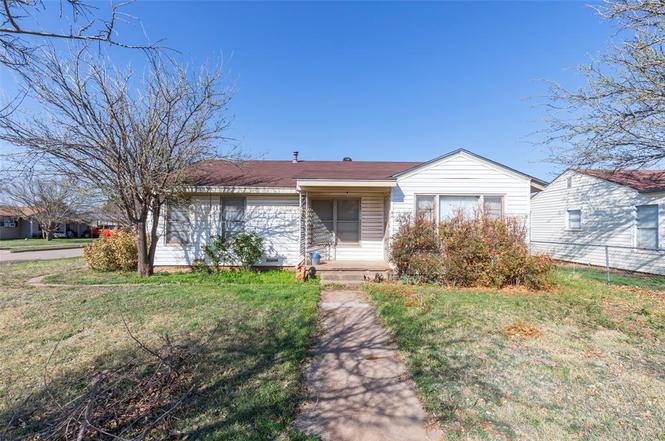 1304 Westover Dr