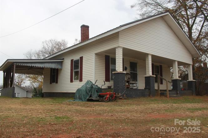124 Eastside Dr