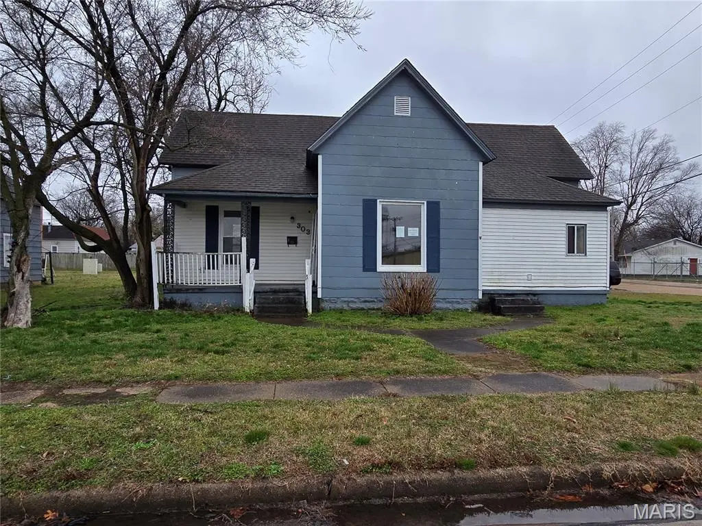 303 Greer Ave