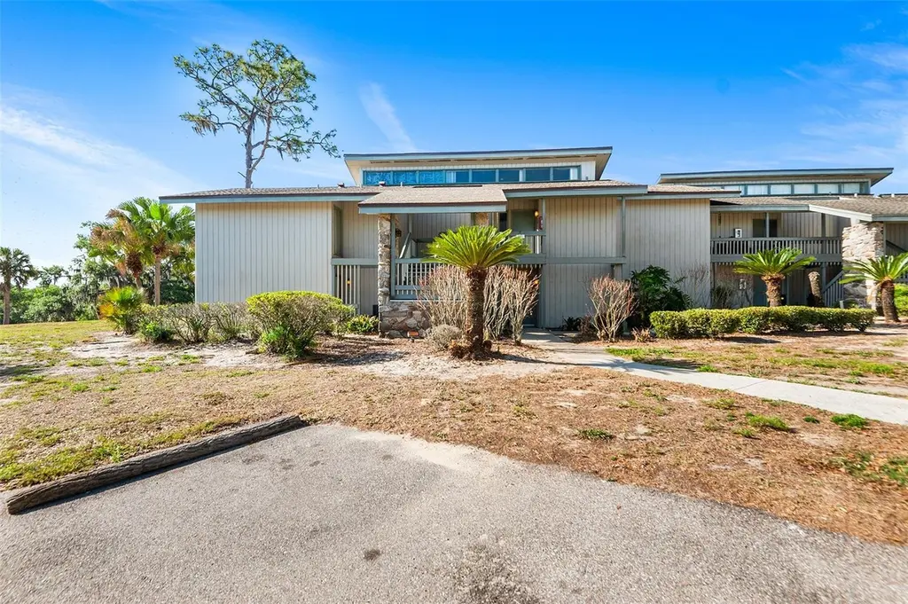 2115 Corner Lake Dr Unit E