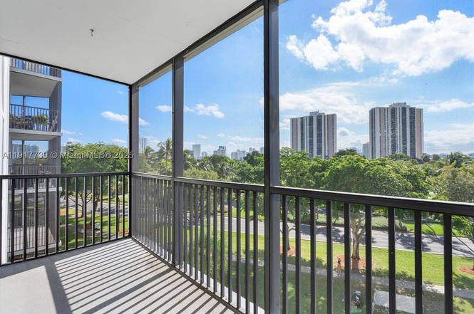 3101 N Country Club Dr #504