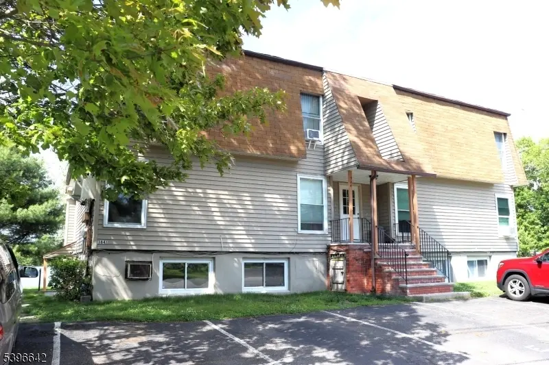 384-B Lake Shr S Unit B