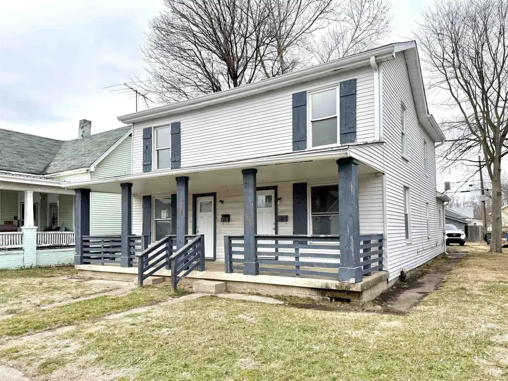 328 E Mechanic St