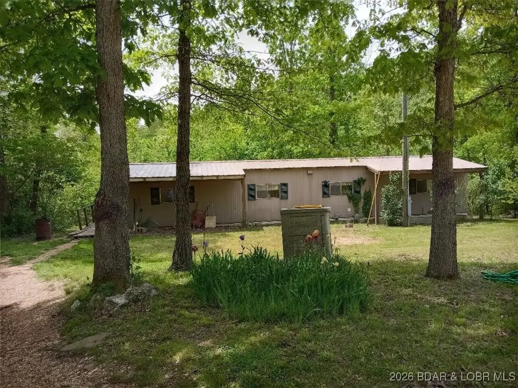 4458 N Cove Rd