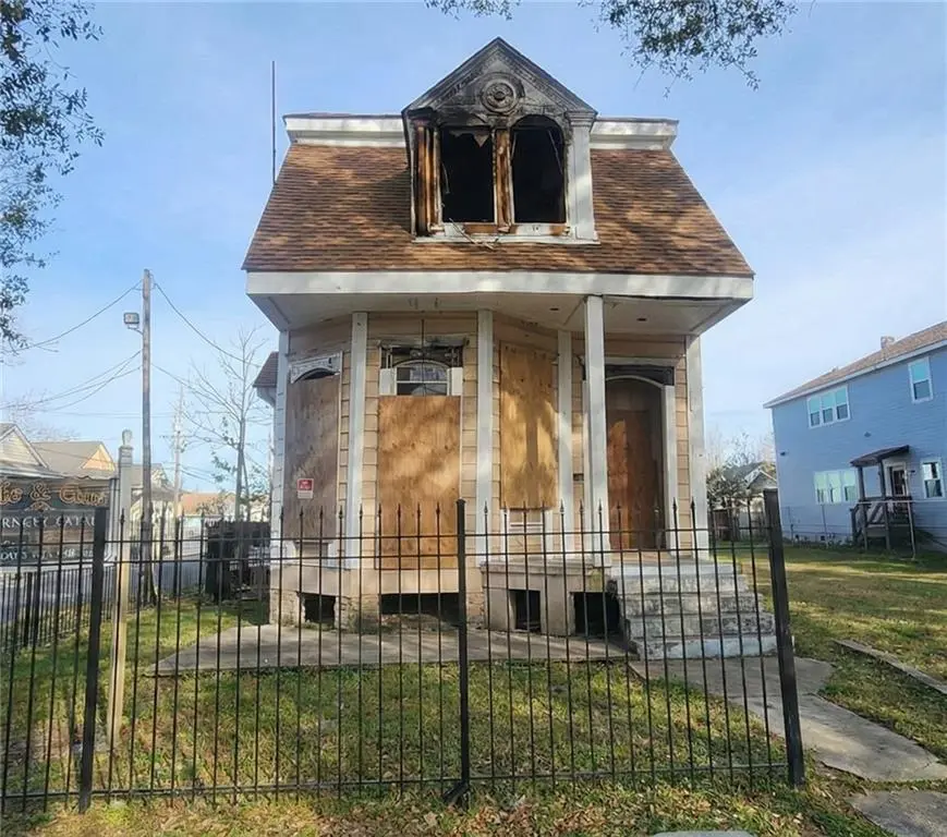 2139 Elysian Fields Ave