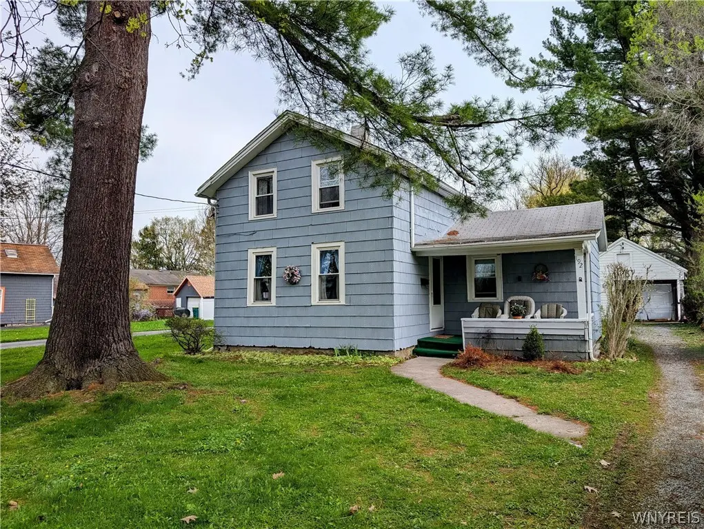 192 Oakwood Ave