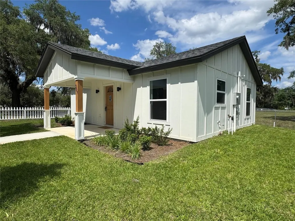 357 N Main Ave