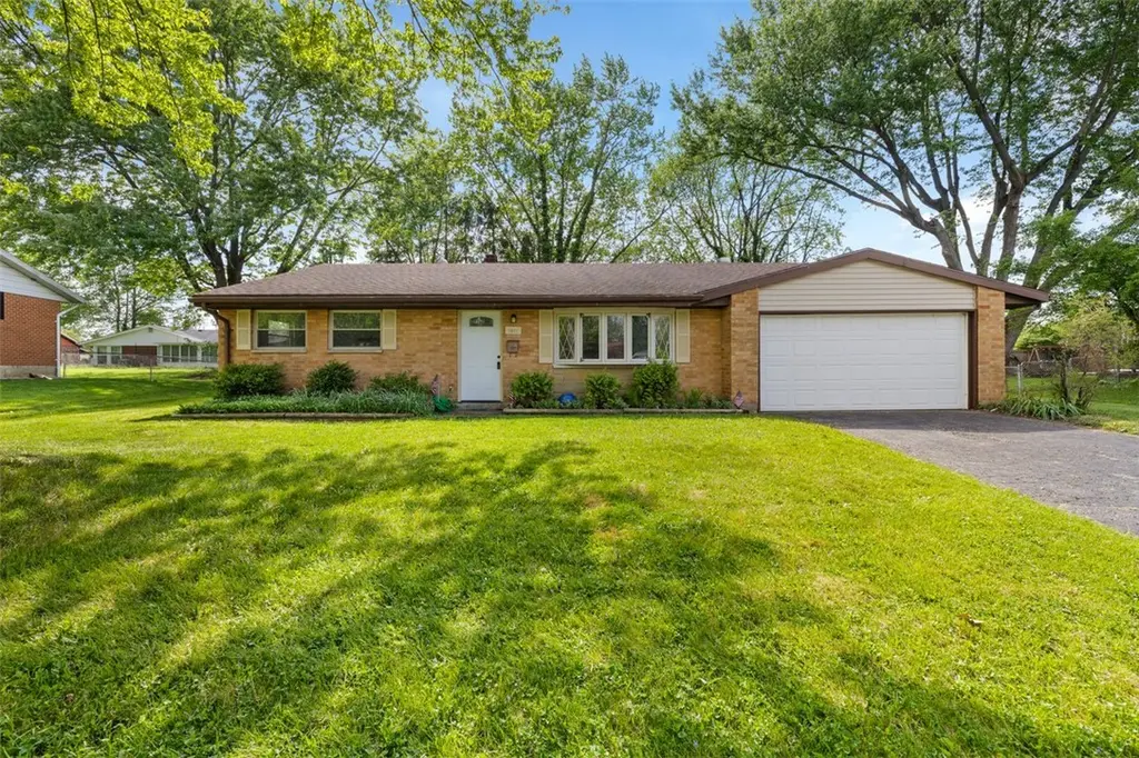 1011 Hazel Ave