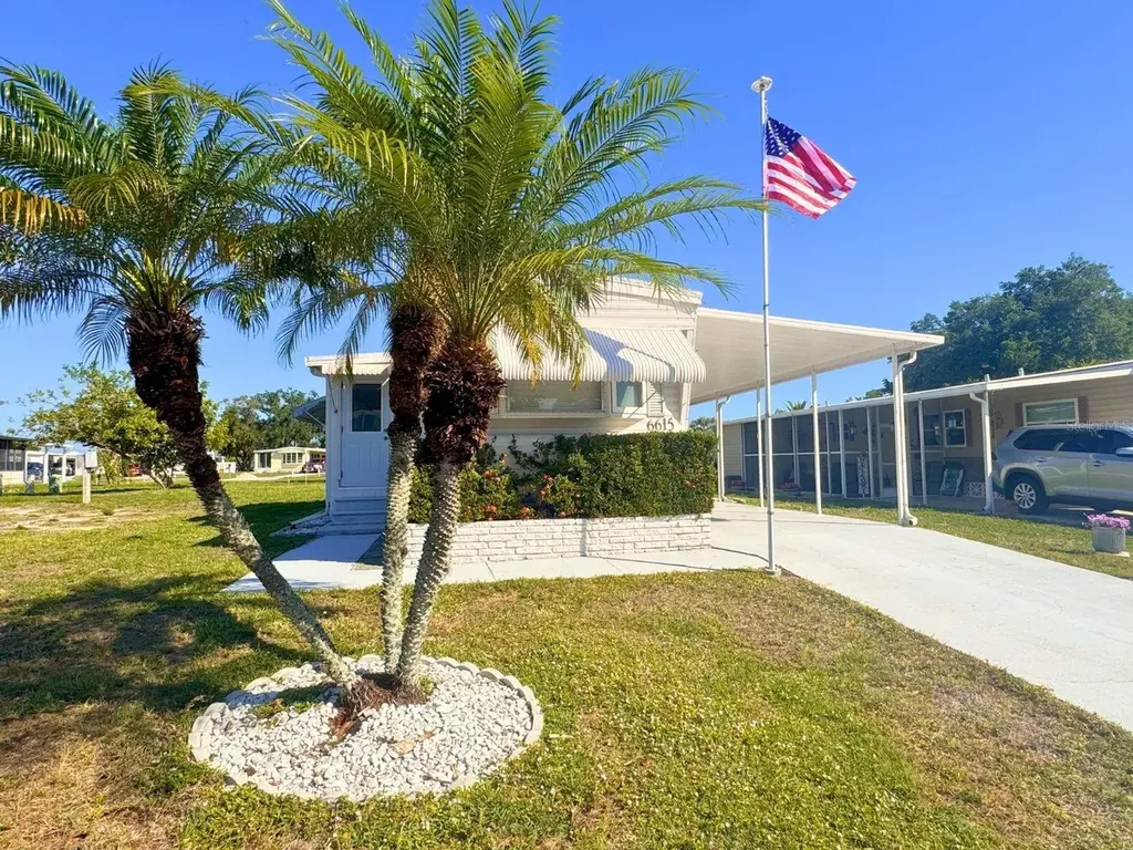 6615 Hauli Ct