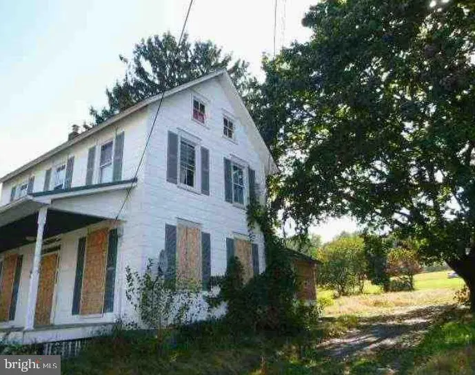 1509 Main St