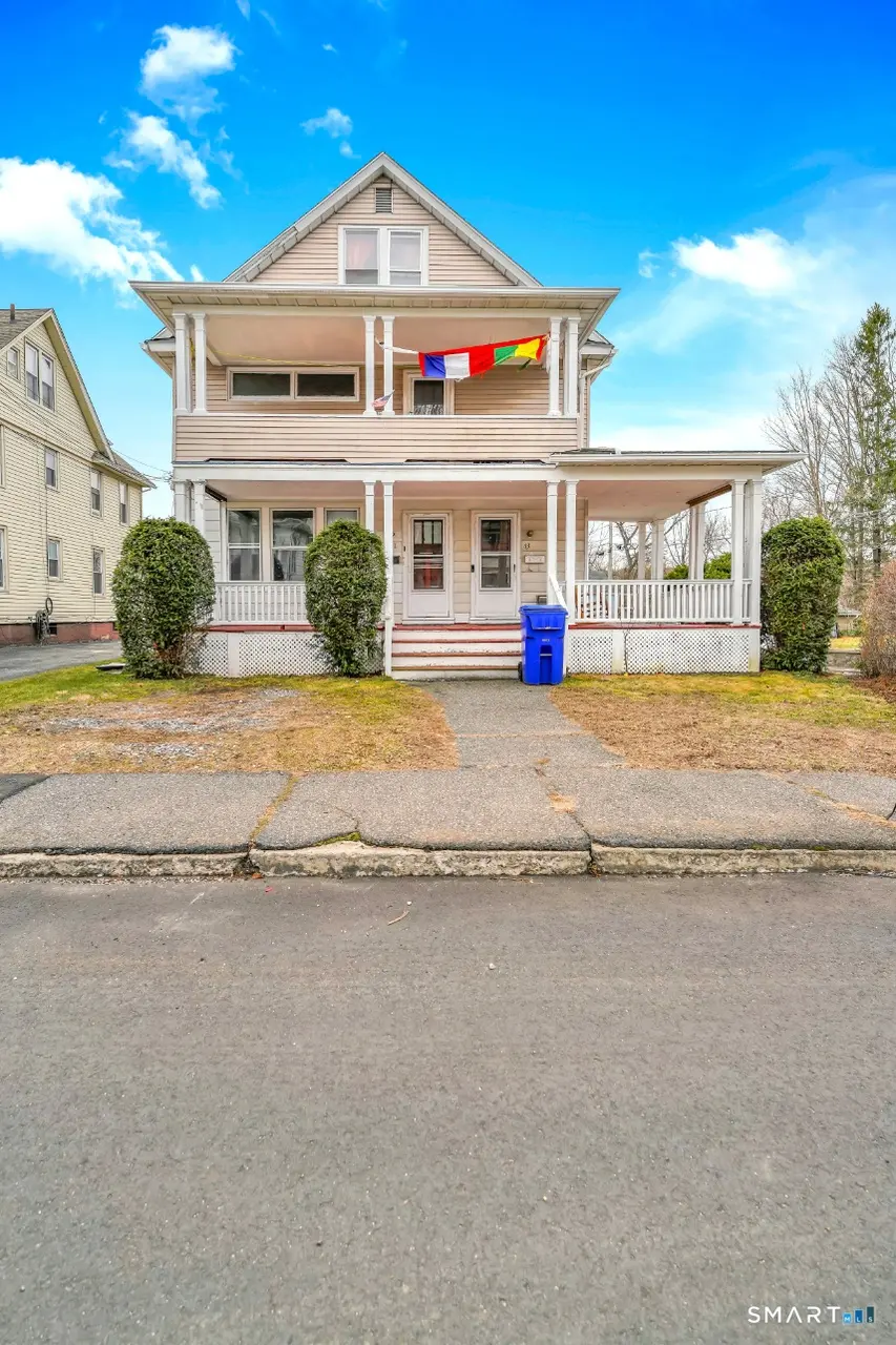 43 Evans St